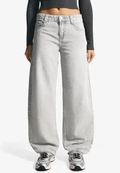 Bershka grey balloon baggy jeans, front view on model