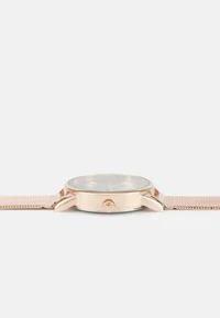 Side profile of Even&Odd rose gold-tone watch case