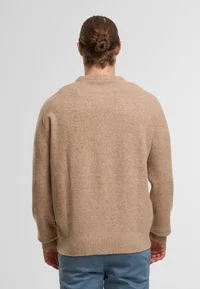 INDICODE JEANS beige knit sweater, back view on model